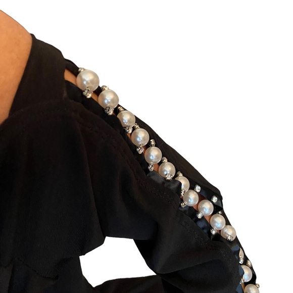 Black cold shoulder Cocktail dress with pearl & rhinestone sleeves S. Levine Med - Picture 7 of 16
